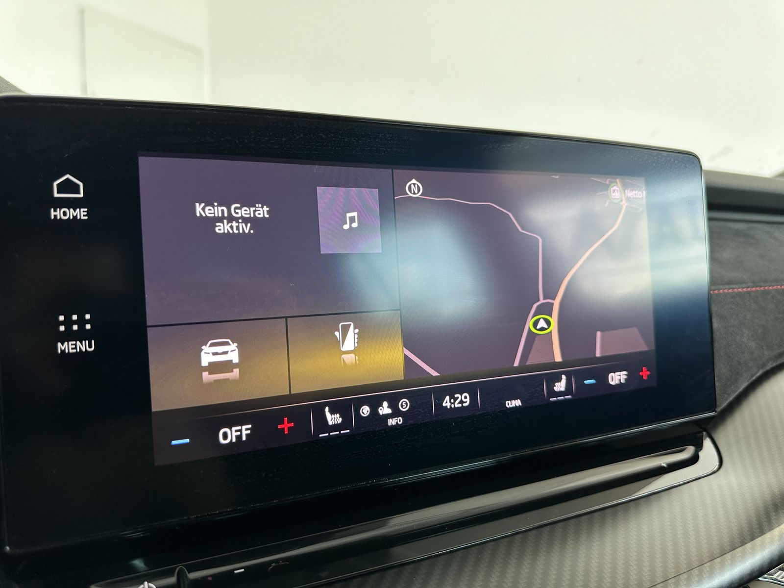 Skoda Octavia Combi RS - Samsaru's Car Outlet