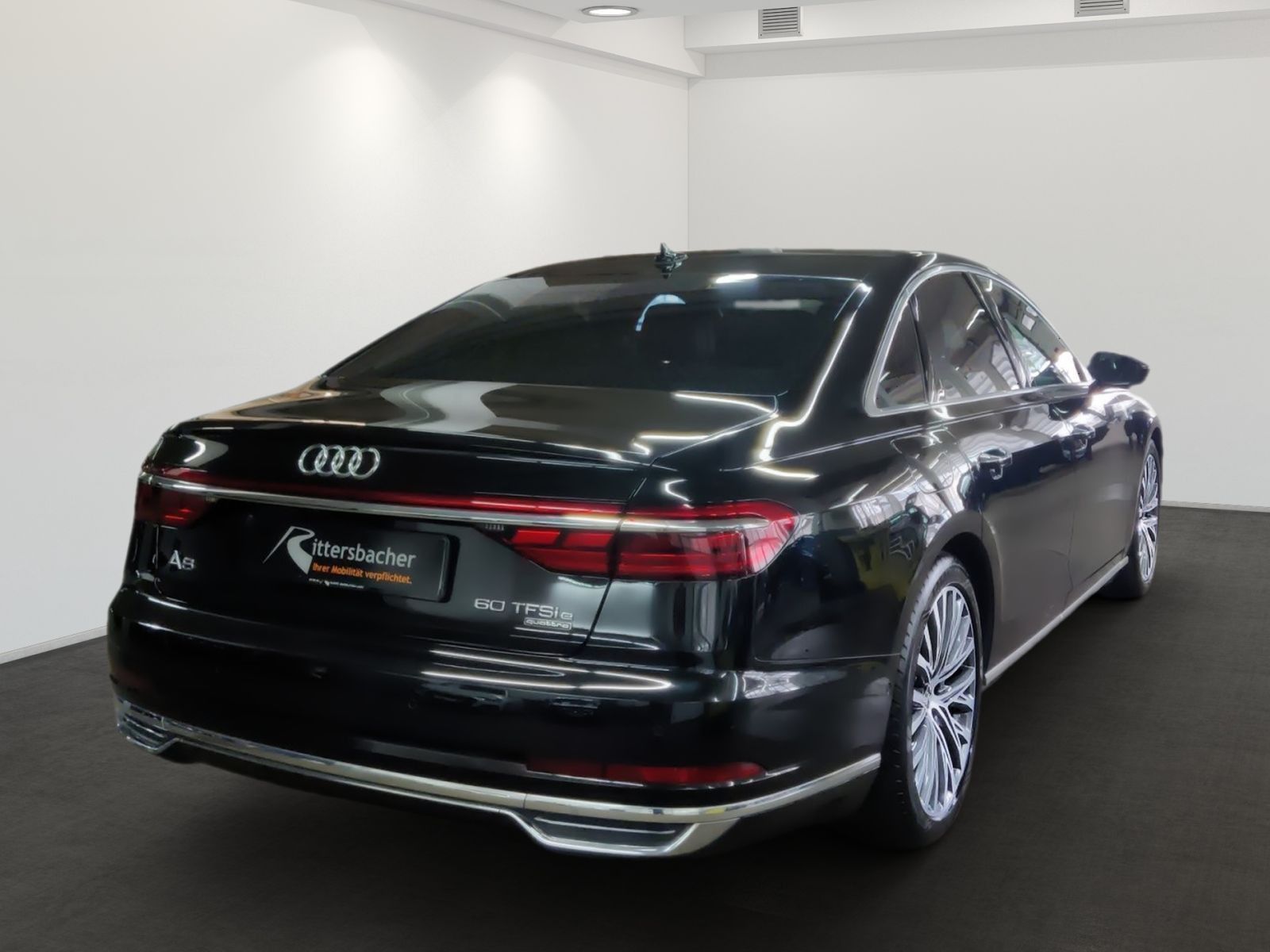 Audi A8 60 TFSI e quattro - Samsaru's Car Outlet