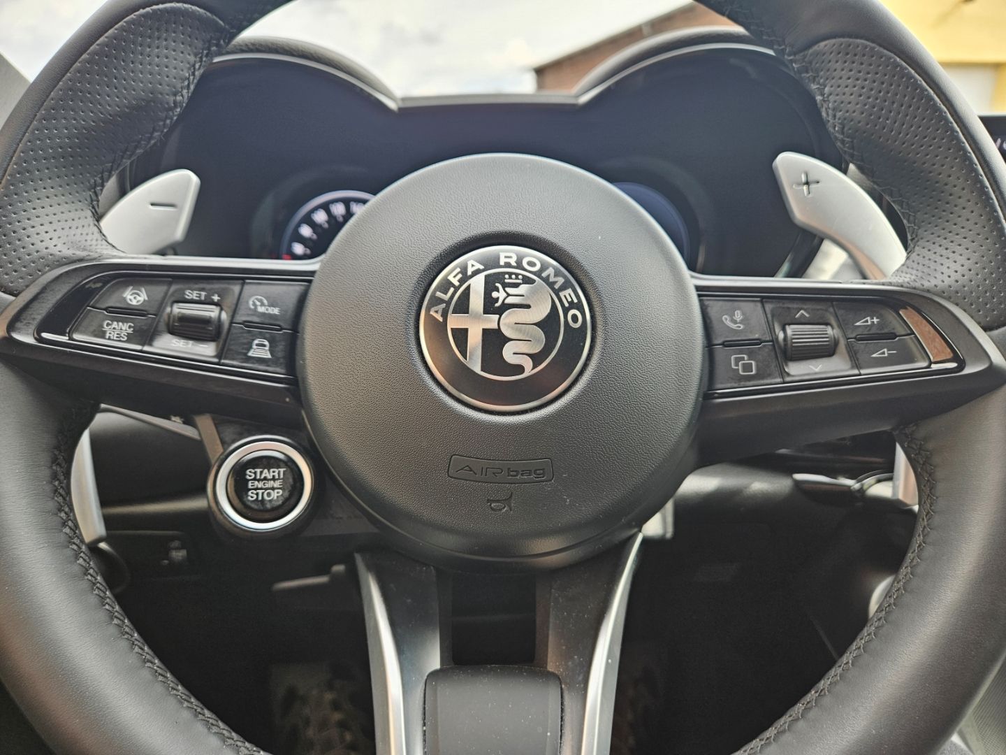 Alfa Romeo Tonale 1.3T PHEV Edizione Speciale - Leder - Sou
