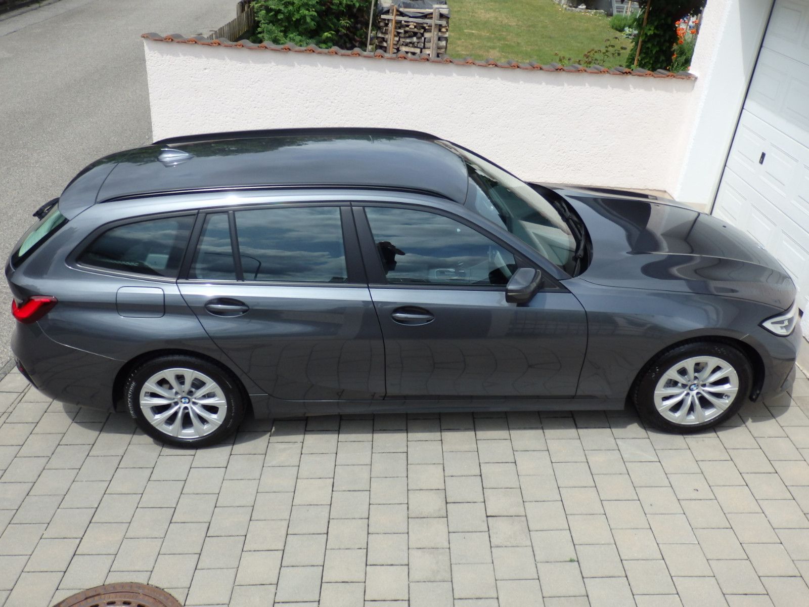 BMW 318d Touring Aut - Samsaru's Car Outlet