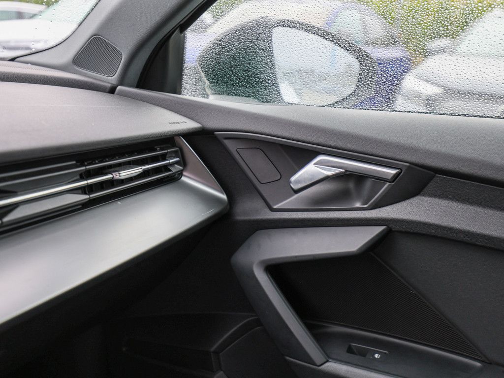 Audi A3 Sportback S line 45 TFSI e S tronic LED SHZ