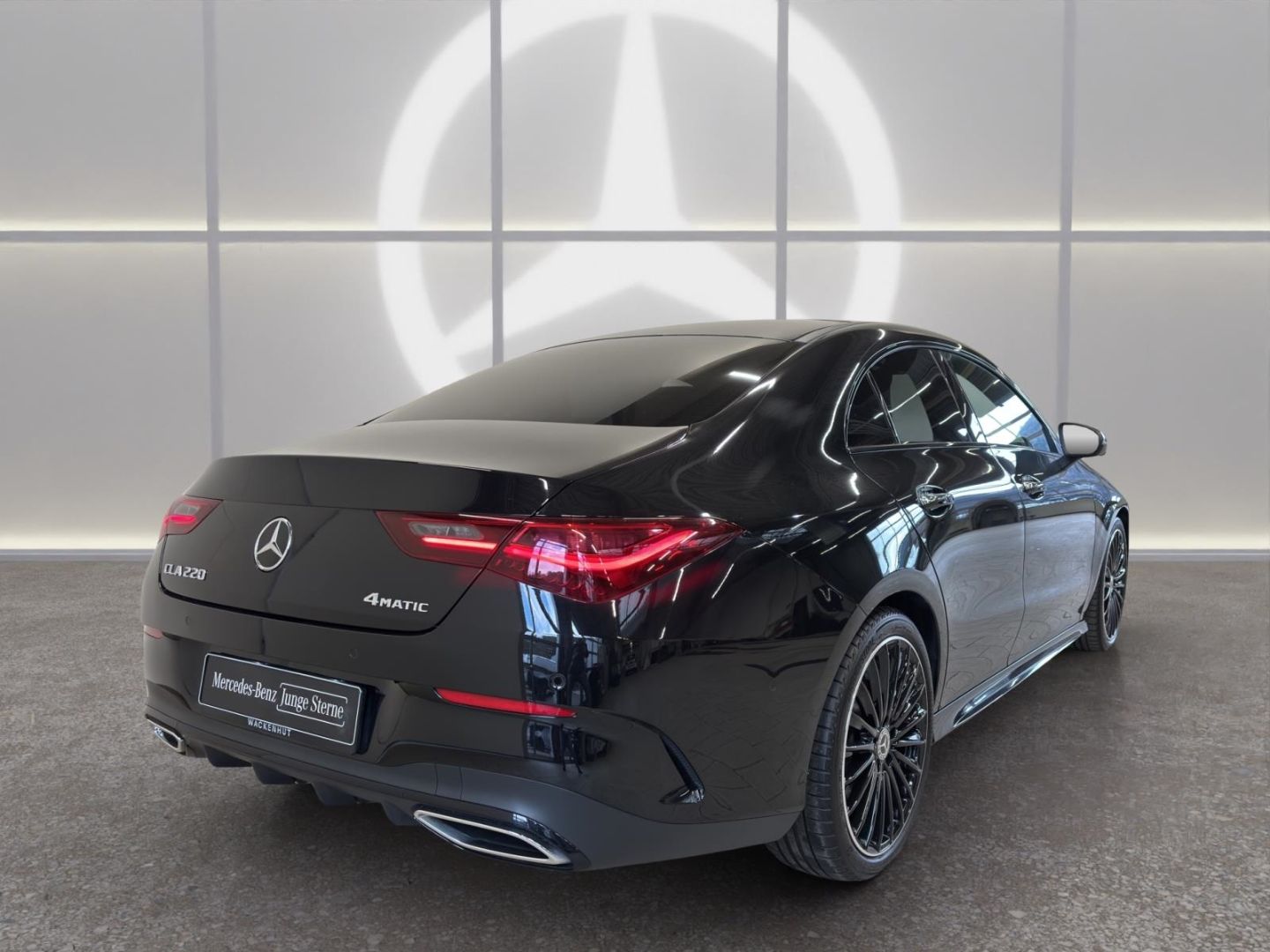 Mercedes-Benz CLA 220 4M AMG - Samsaru's Car Outlet