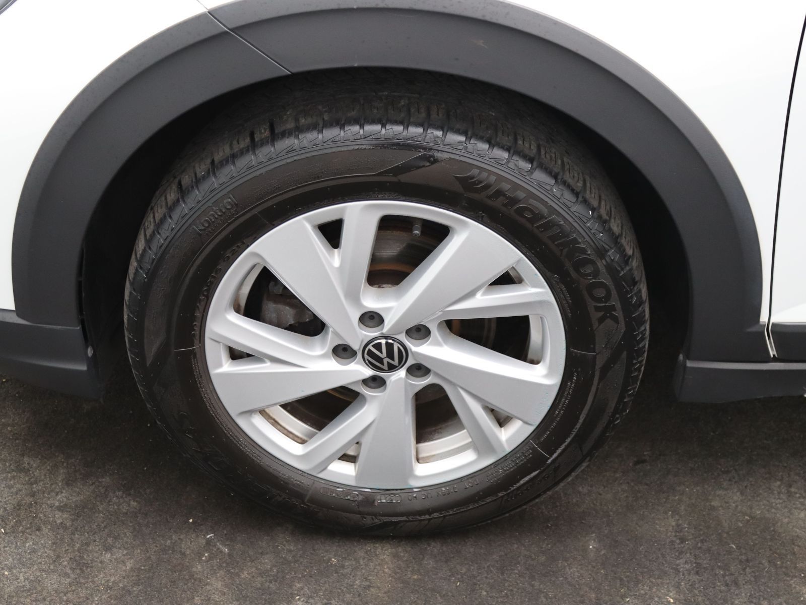 Volkswagen Taigo Life 1.0 TSI - Samsaru's Car Outlet