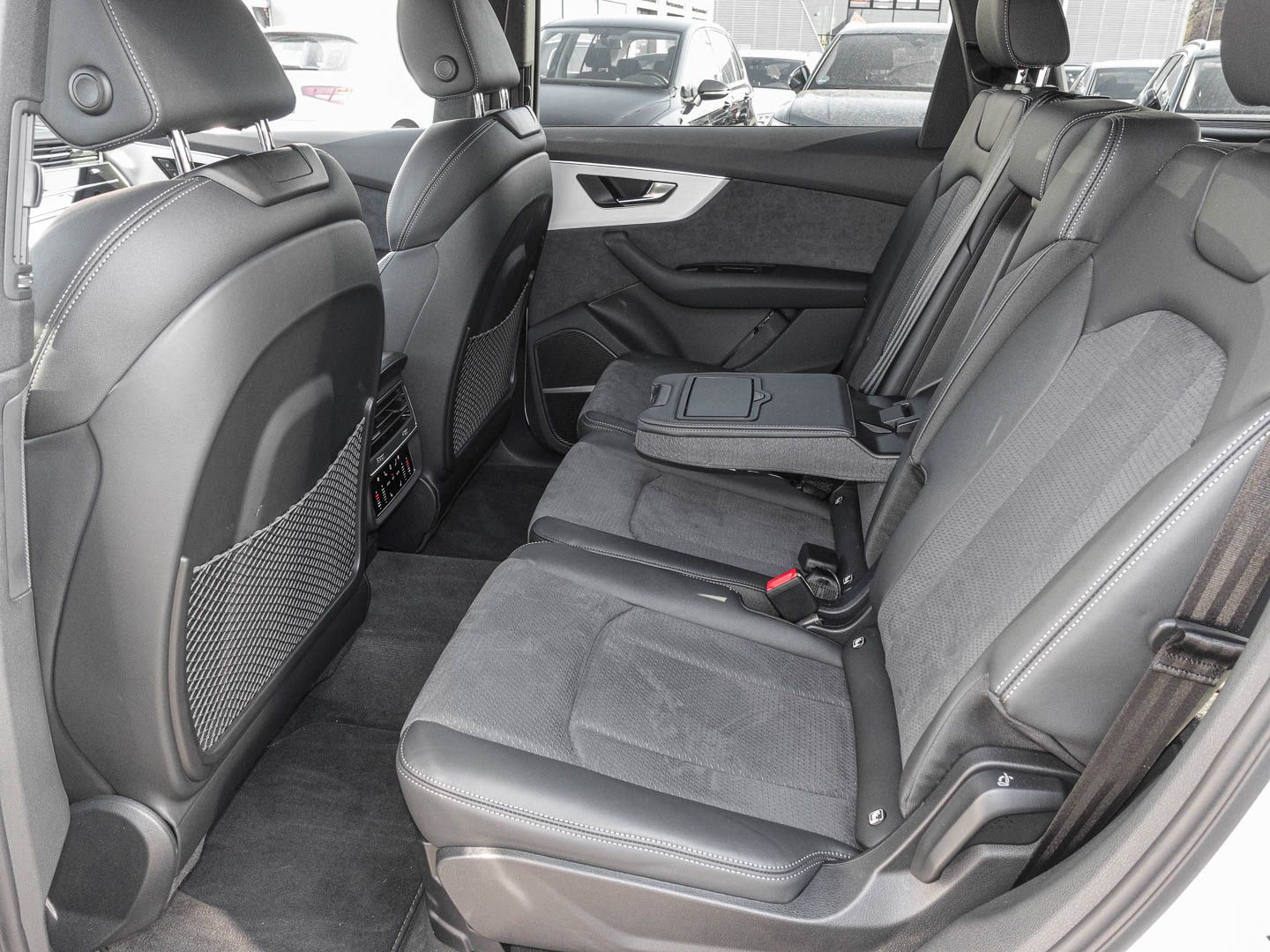 Audi Q7 SUV S line 50 TDI quattro 210(286) tiptronic