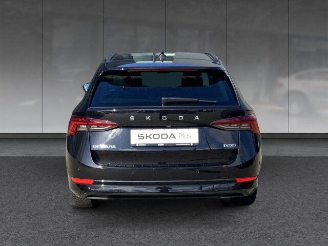 Skoda OCTAVIA COMBI TSI DSG e-TEC AMBITION - Samsaru's Car Outlet