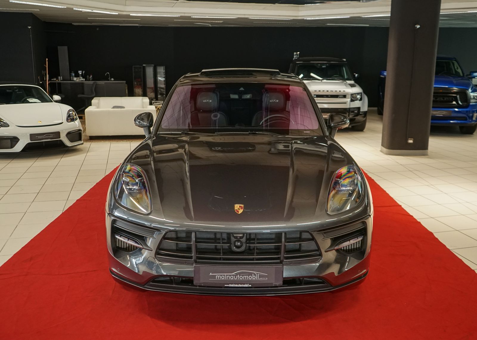 Porsche Macan GTS - Samsaru's Car Outlet