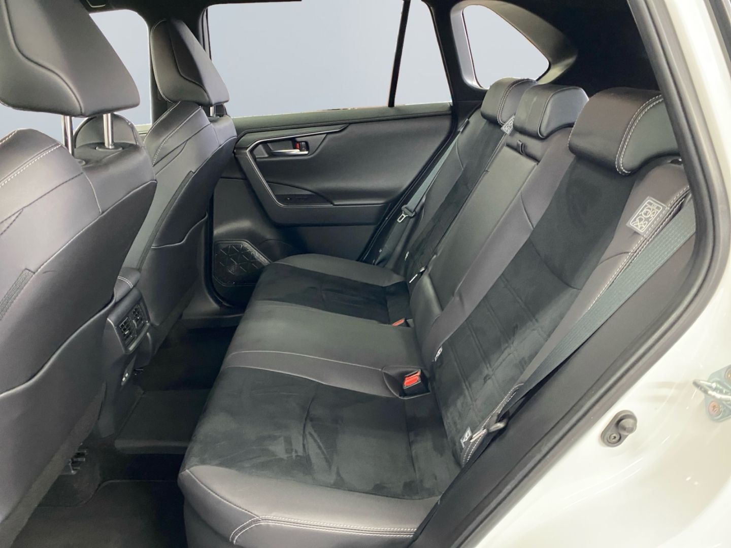 Toyota RAV 4 Plug-in-Hybrid GR SPORT *HUD*360*4x SHZ*JB