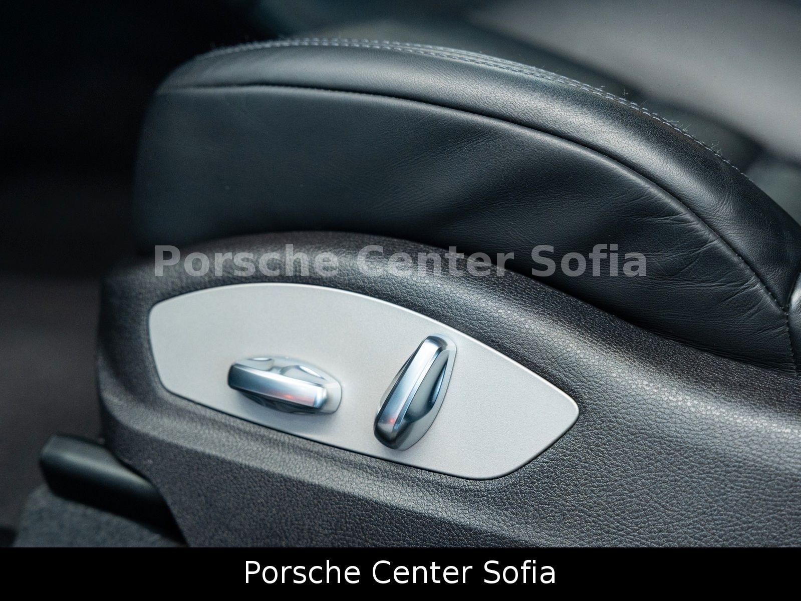 Porsche Macan T