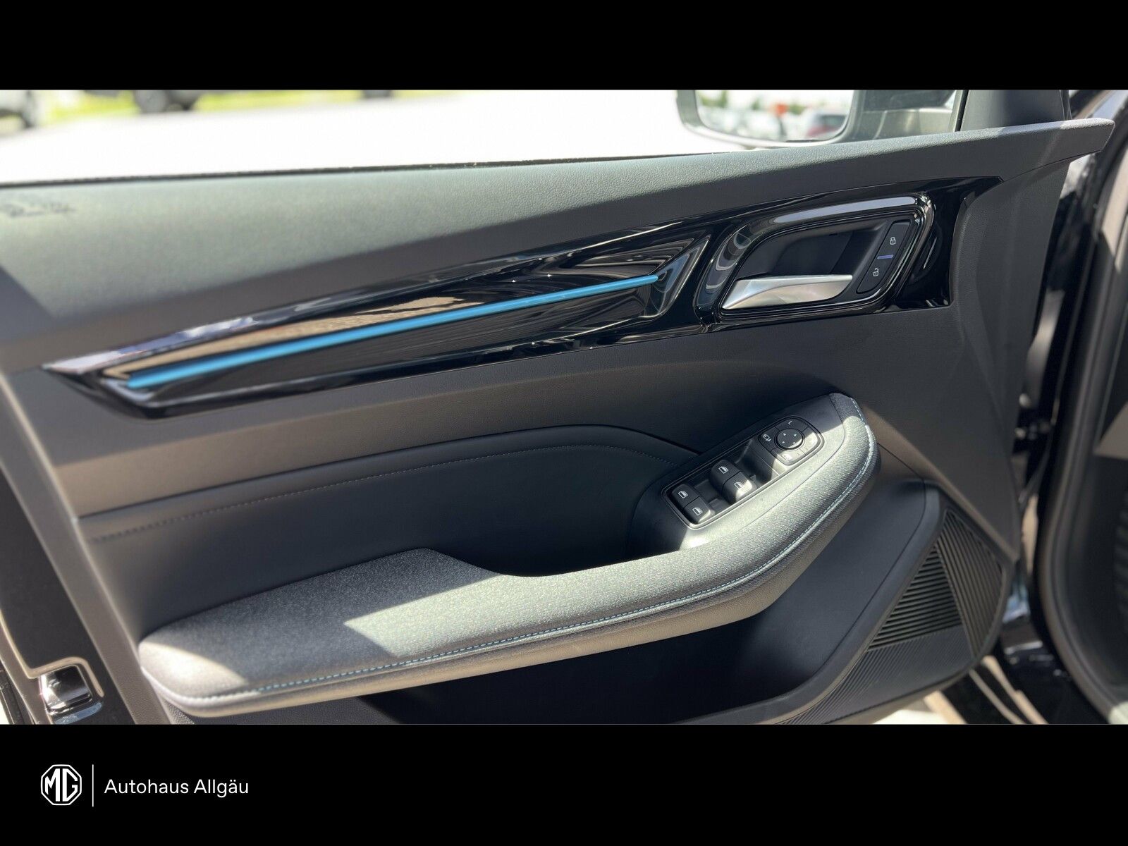 MG5 Luxury Max LED+ACC+Navi+360°Kam+CarPlay+SHZ