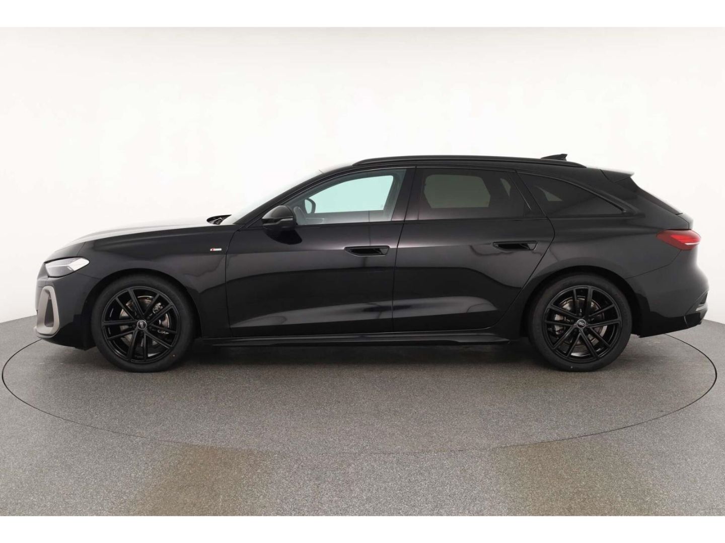 Audi A5 Avant TFSI qu S line edition one AHK/19''/HUD