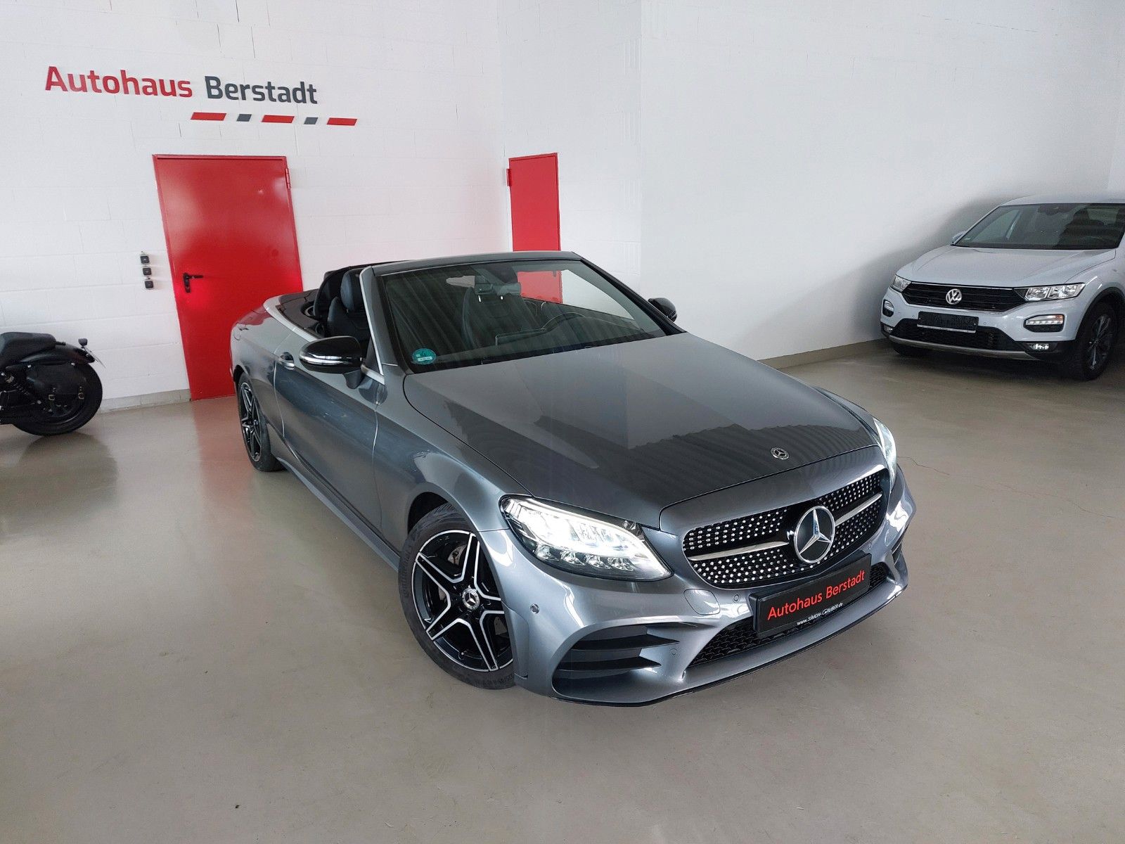 Mercedes-Benz C 180 Cabrio AMG-LINE - Samsaru's Car Outlet