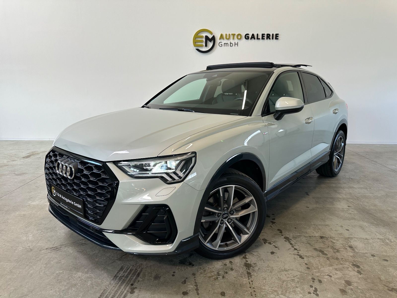 Audi Q3 Sportback 45 TFSI quattro S line - Samsaru's Car Outlet