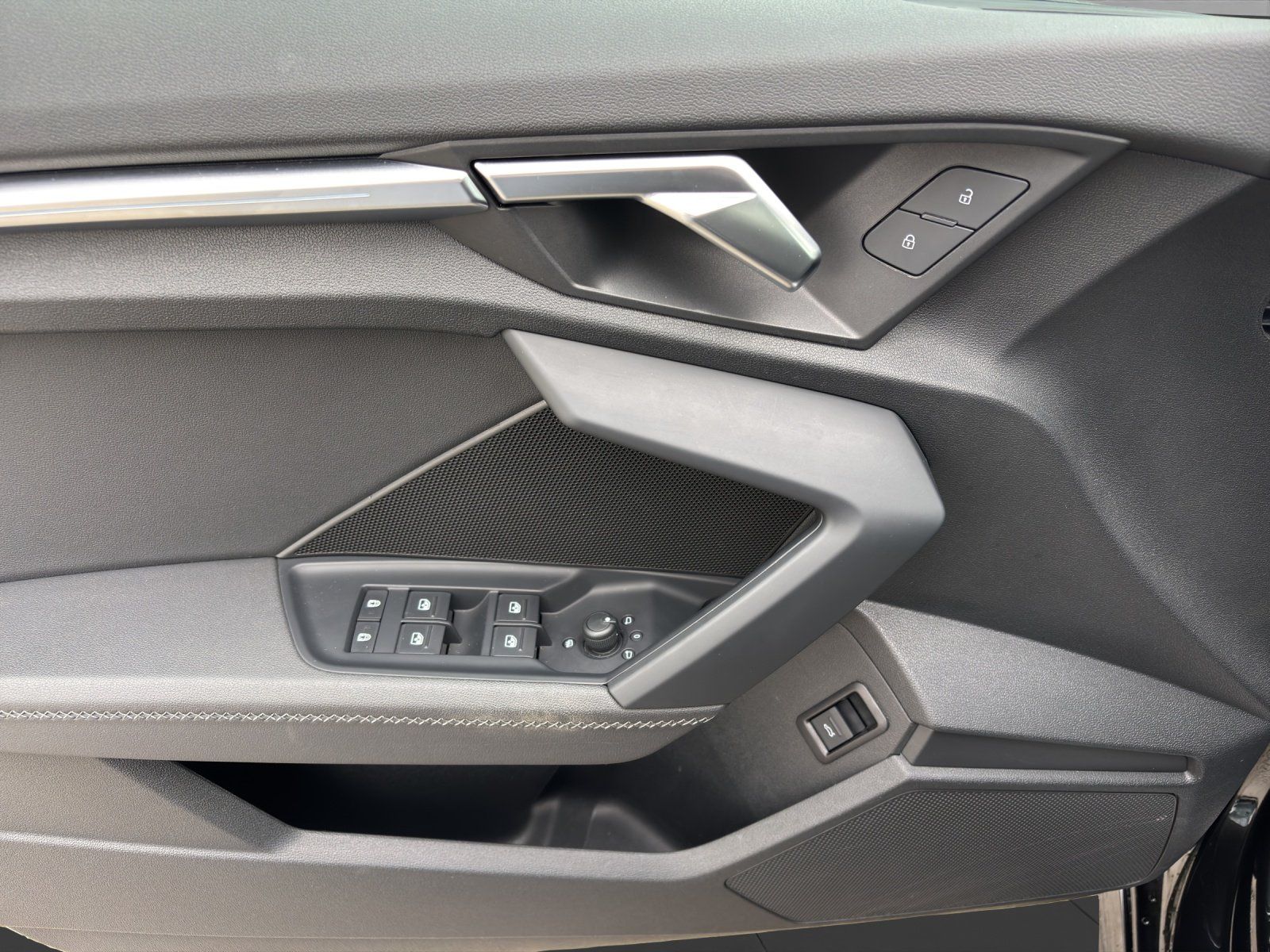 Audi A3 Sportback 35 TDI S tronic S line | MMI NAVI+