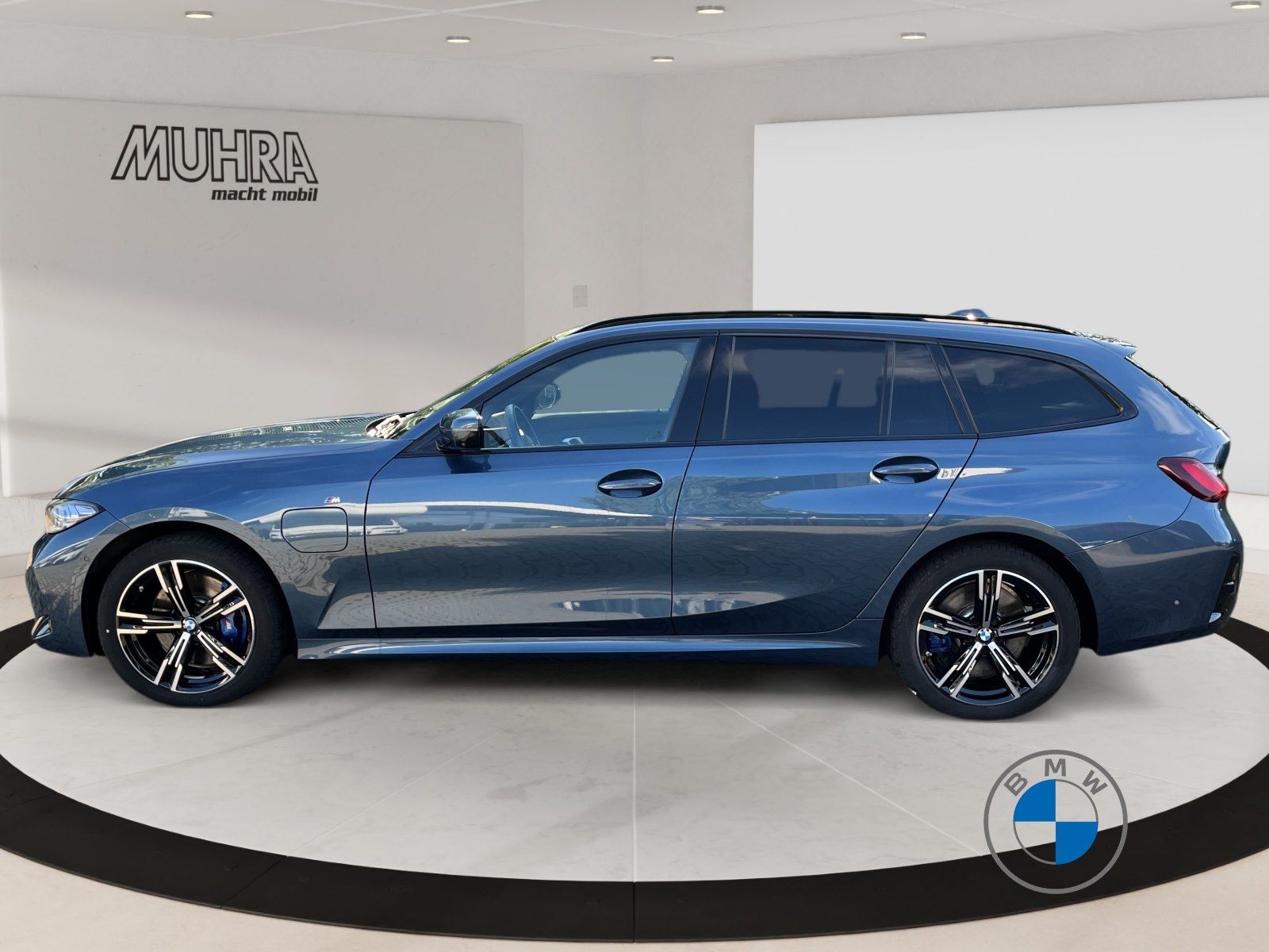 BMW 330e xDrive Touring M Sport DA Prof Pano AHK PA+