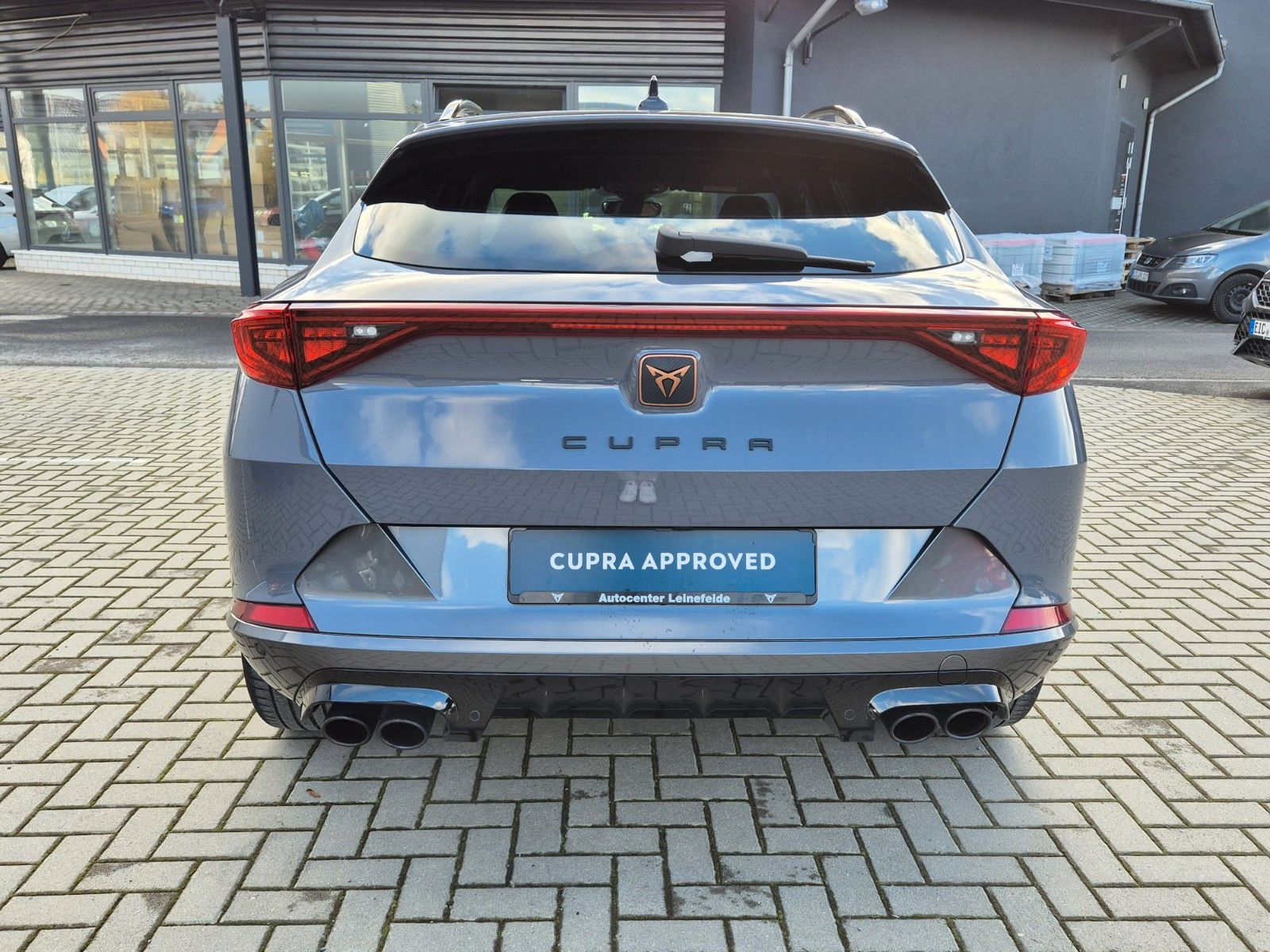 Cupra Formentor VZ 2.0 TSI 4Drive - Samsaru's Car Outlet
