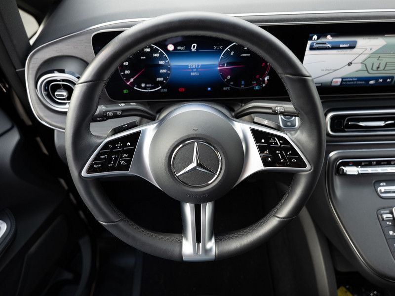 Mercedes-Benz V 300 Avantgarde - Samsaru's Car Outlet