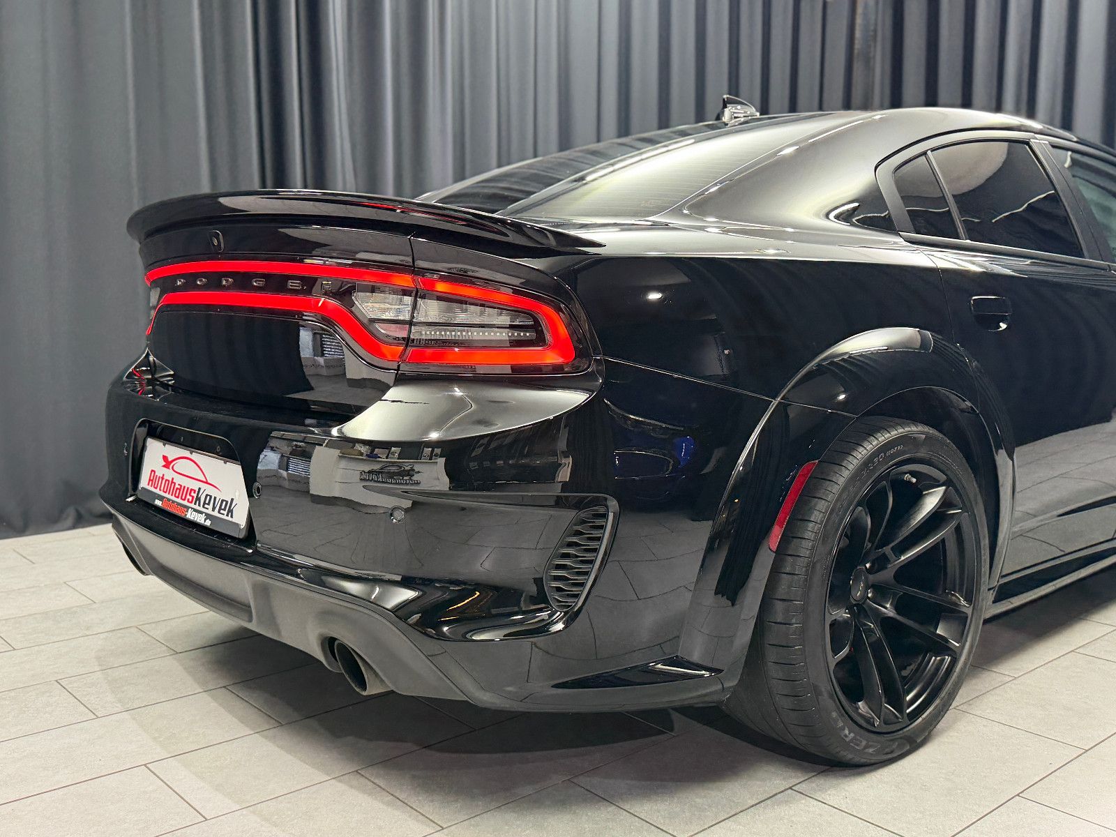 Dodge Charger SRT Hellcat|WIDEBODY|U-FREI|D-FZG|H&K