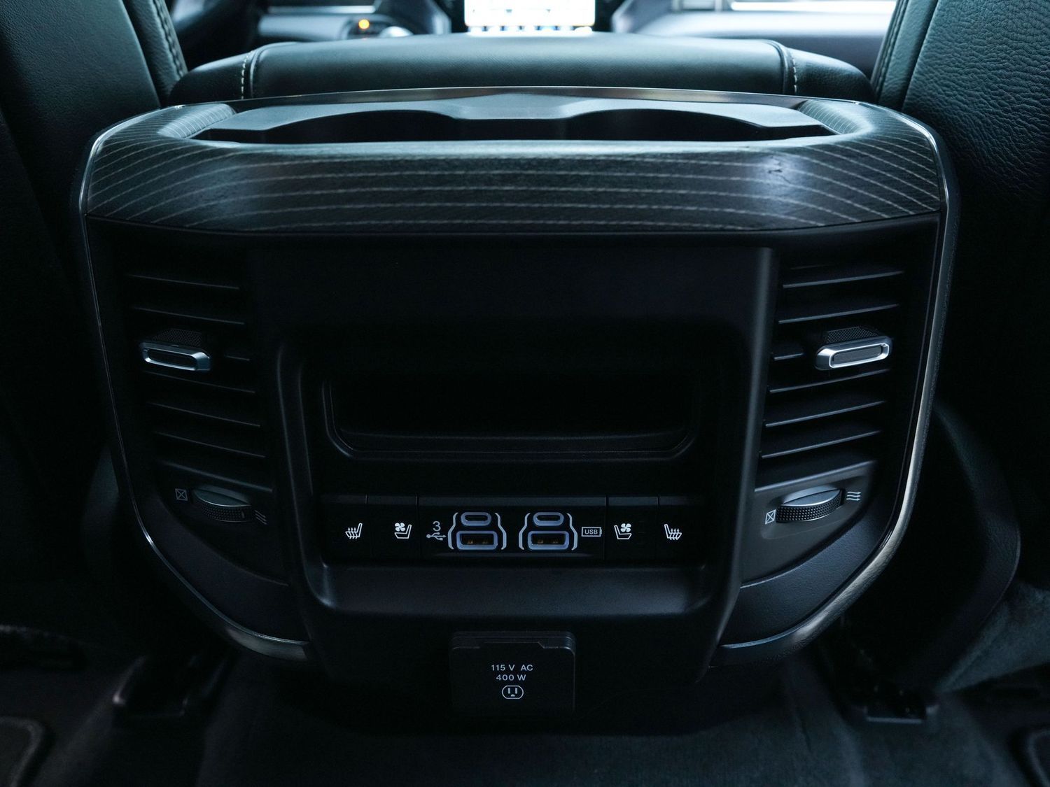 Dodge RAM 1500 Limited ***MEGA VOLL***