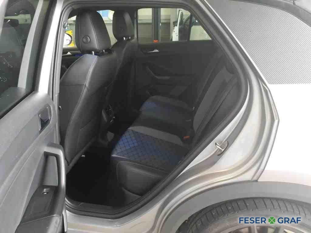 Volkswagen T-Roc R 2.0TSI 4M Performance - Samsaru's Car Outlet