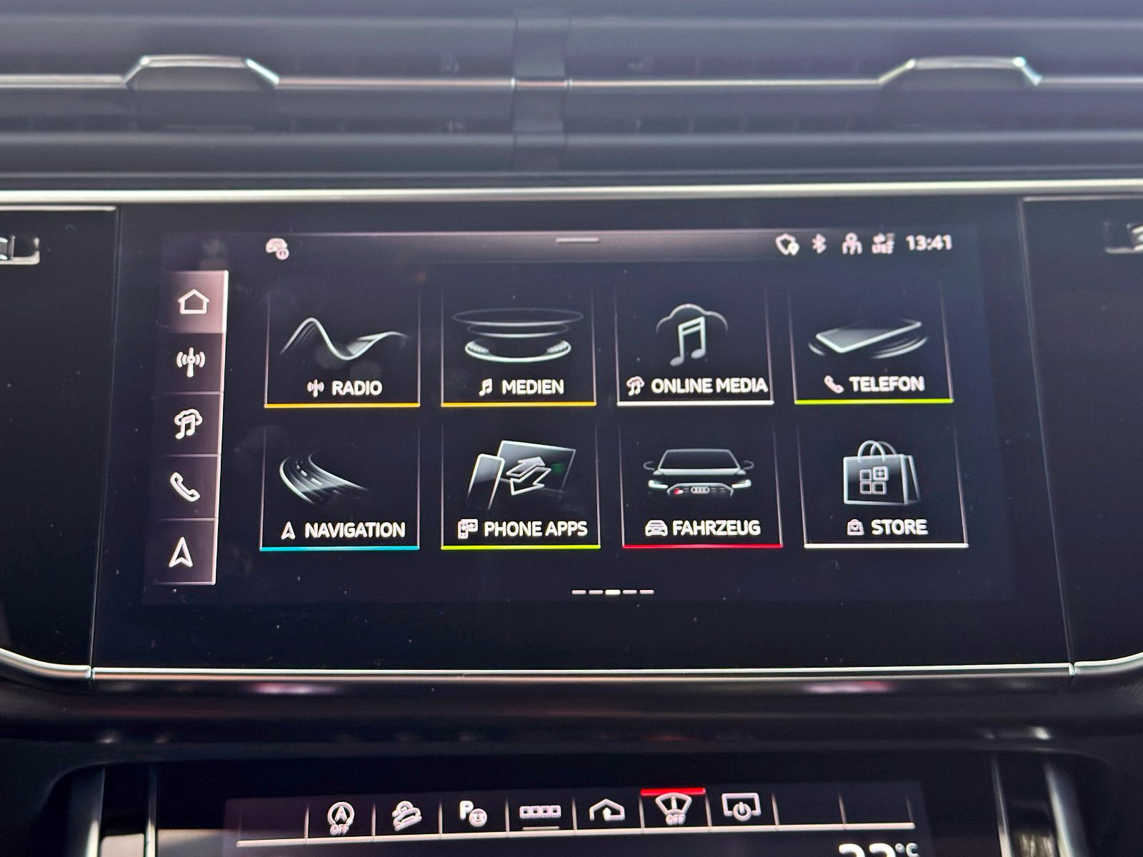 Audi RSQ8 performance 2xCARBON KERAMIK HUD NIGHT OLED
