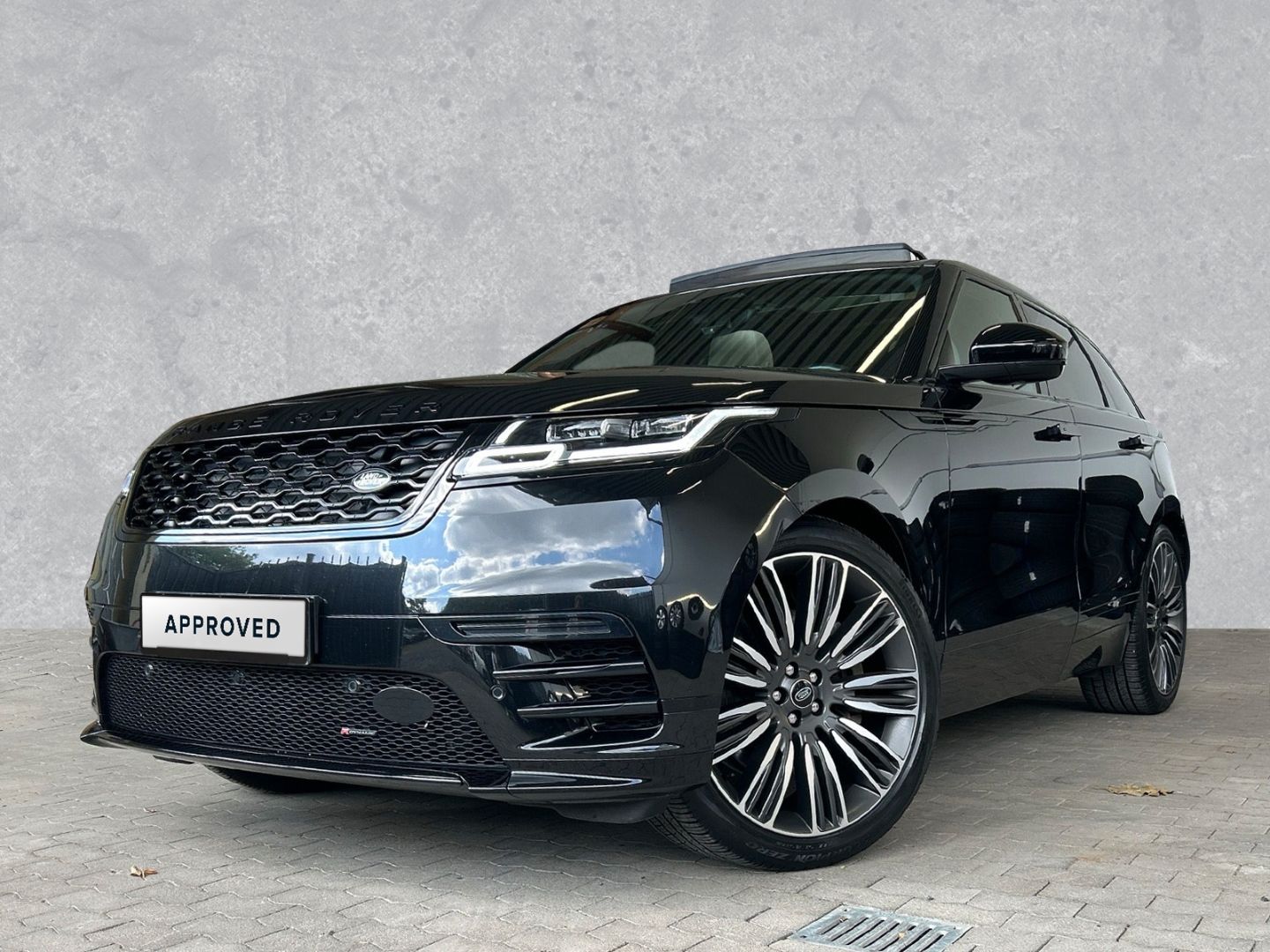 Range Rover Velar R-Dynamic SE 3.0 d D300 - Samsaru's Car Outlet