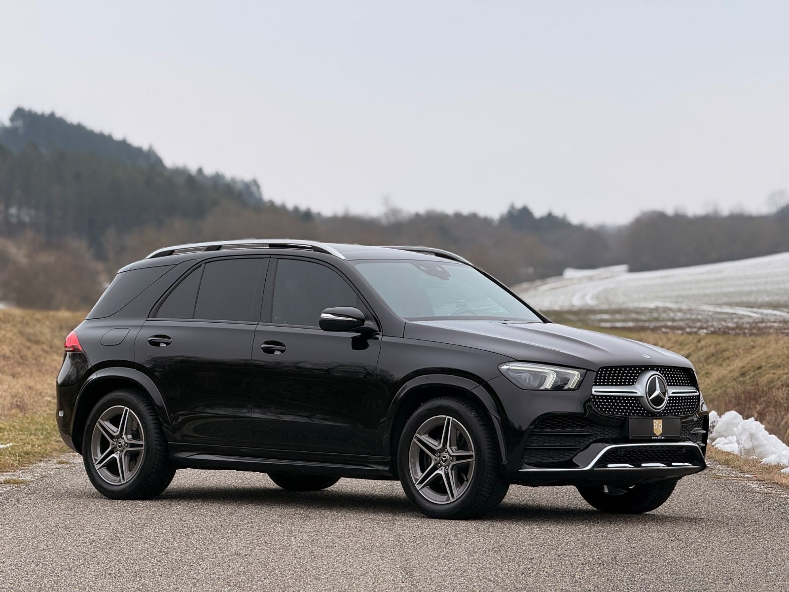 Mercedes-Benz GLE 350d/AMG LINE/JungeSterne09.26/AHK/Pano/360°