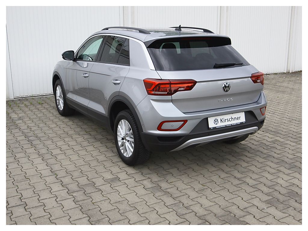 Volkswagen T-ROC Life - Samsaru's Car Outlet