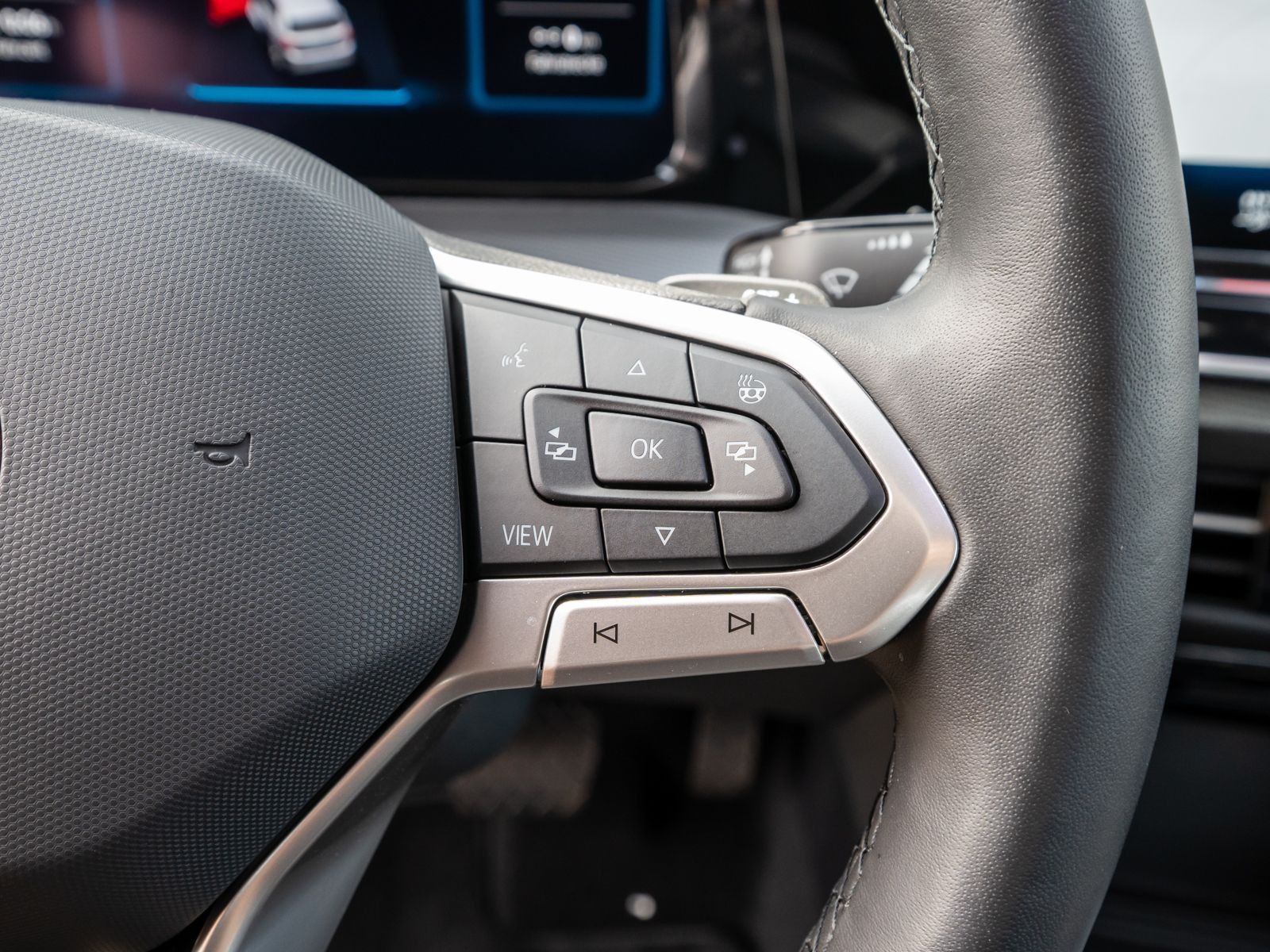 Volkswagen Golf Style 1.5TSI eHybrid DSG Navi 360° HUD AHK