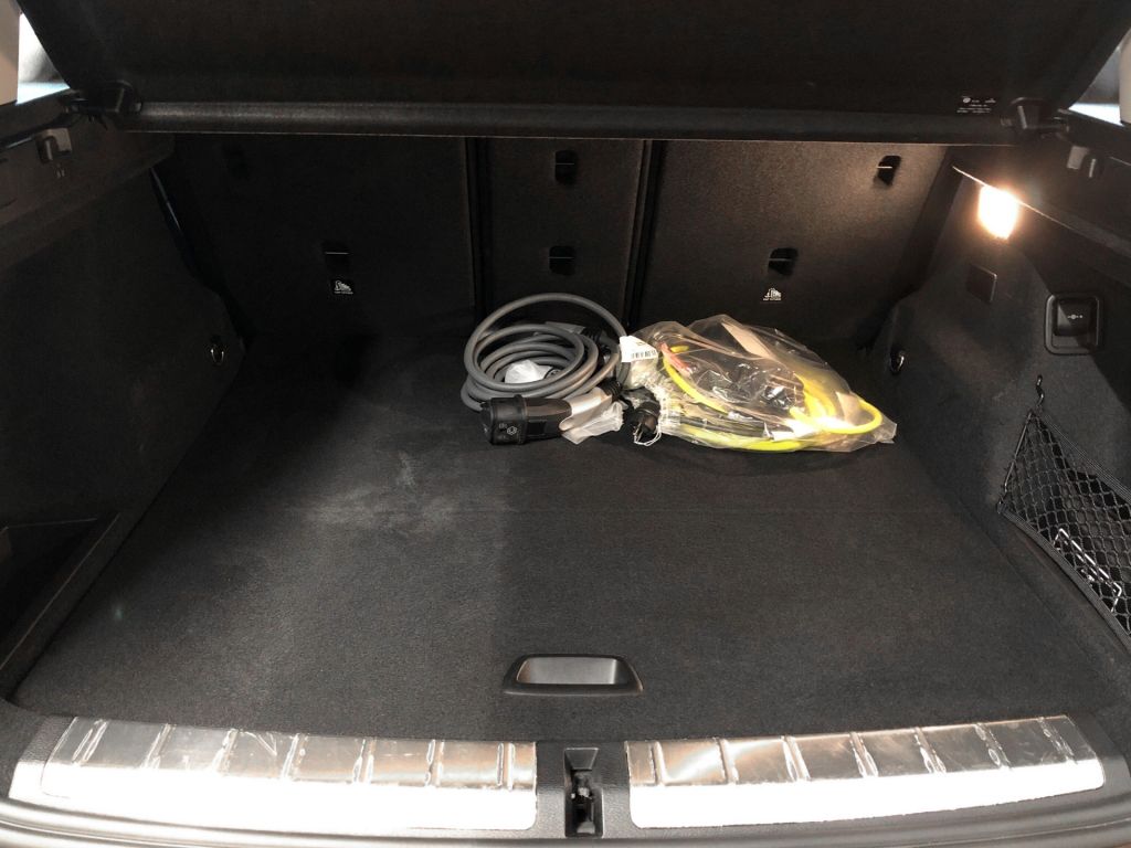 BMW X1 xDrive25e Advantage - Samsaru's Car Outlet