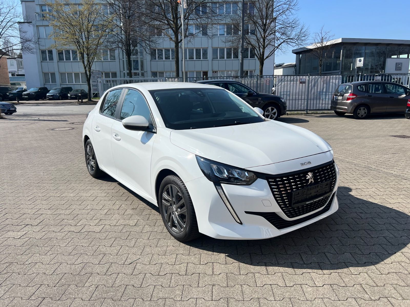Peugeot 208 Active Pack - Samsaru's Car Outlet