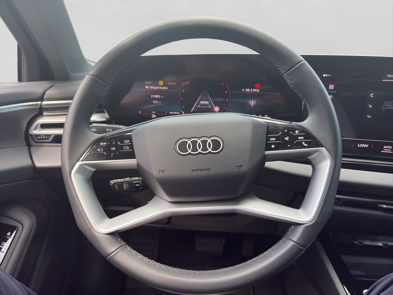 Audi A5 Avant TFSI Q S LINE EDT ONE LEDER LM19 HuD 36
