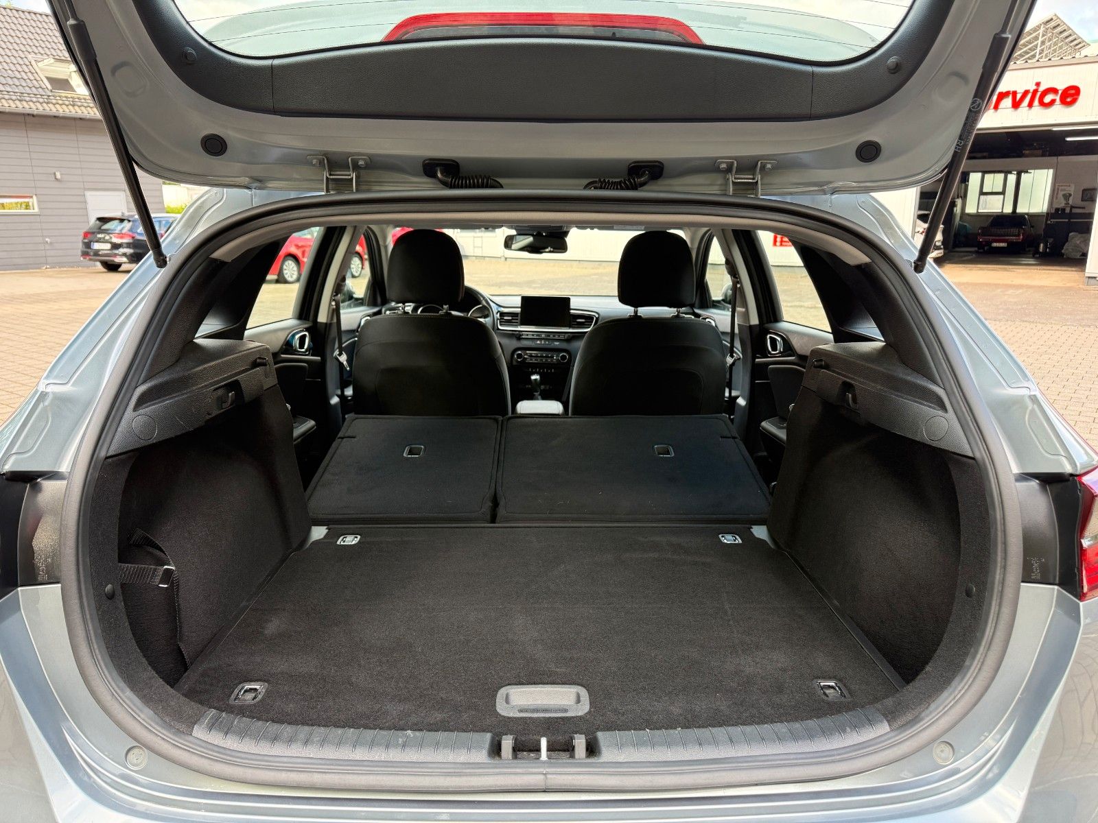 Kia Ceed 1.4 T Vision - Samsaru's Car Outlet