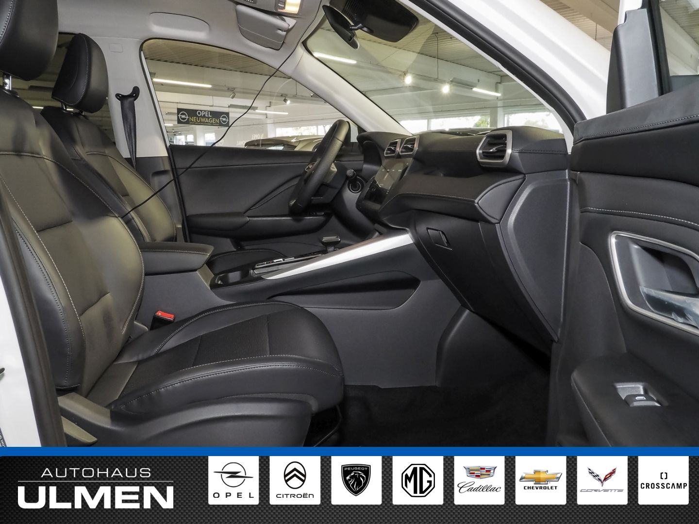 MG ZS Luxury Navi digitales Cockpit 360 Kamera LED