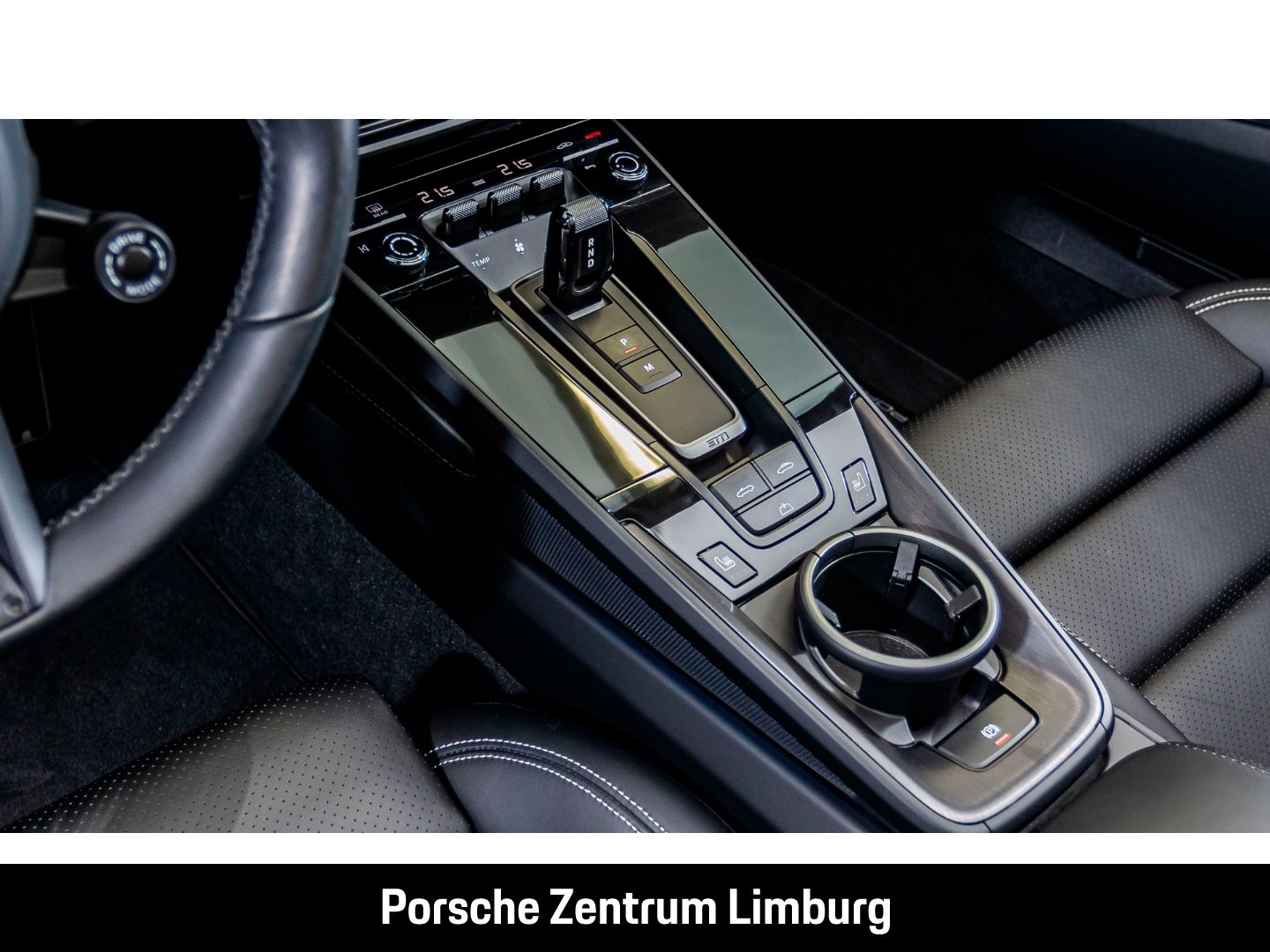 Porsche 992 911 Carrera 4 GTS Cabriolet LiftsystemVA LED