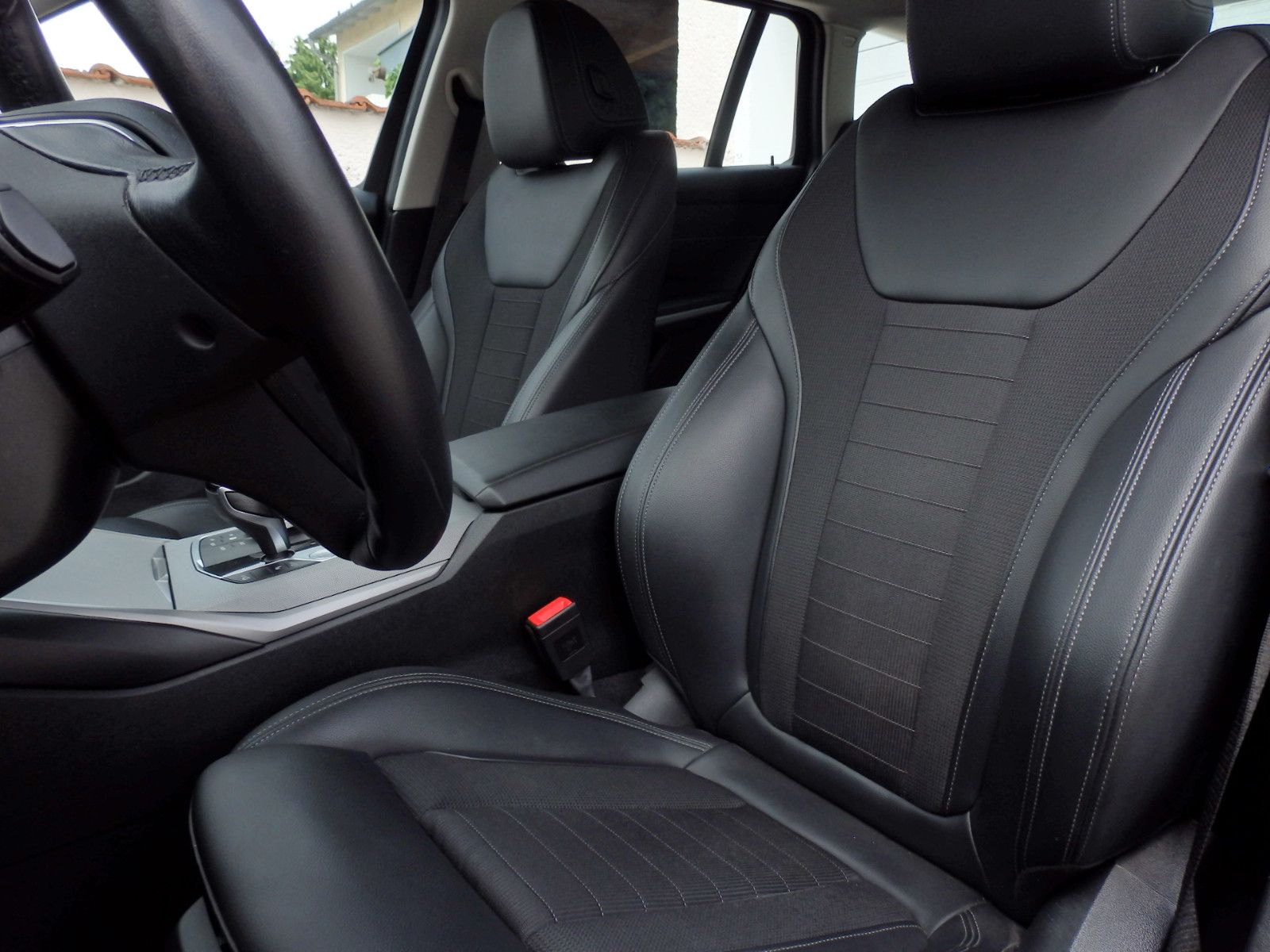 BMW 318d Touring Aut - Samsaru's Car Outlet