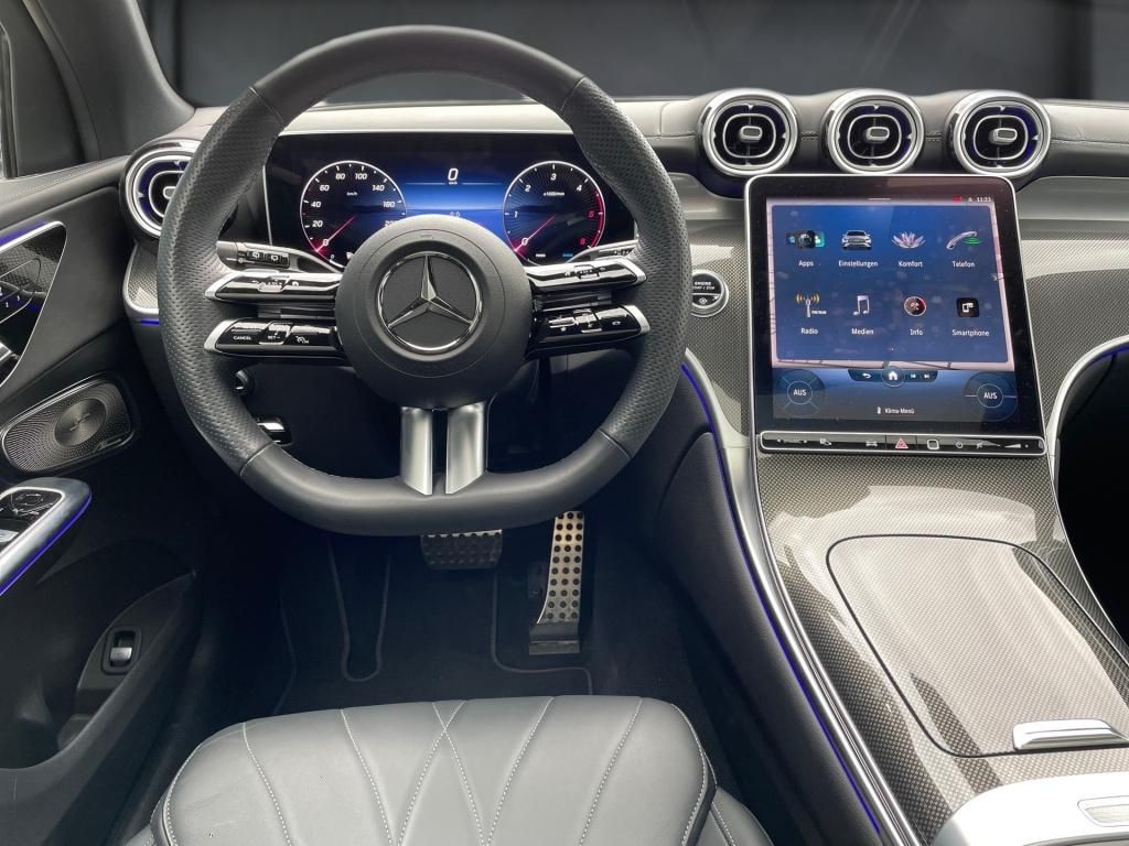 Mercedes-Benz GLC 220 d 4M AMG+AHK+Pano+Distronic+Navi+LM