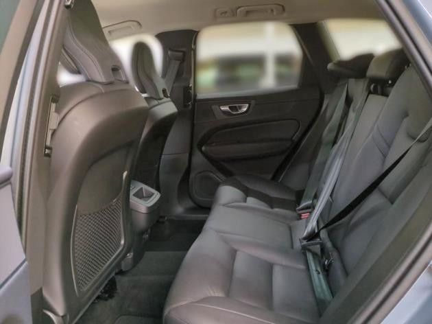 Volvo XC60 Plus Dark AWD*harman*STH*BLIS*ACC*VOLL-LED