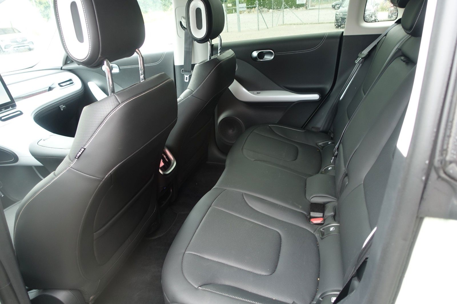 Smart #1 Pulse 271kW 66kWh EXP € 24990.--