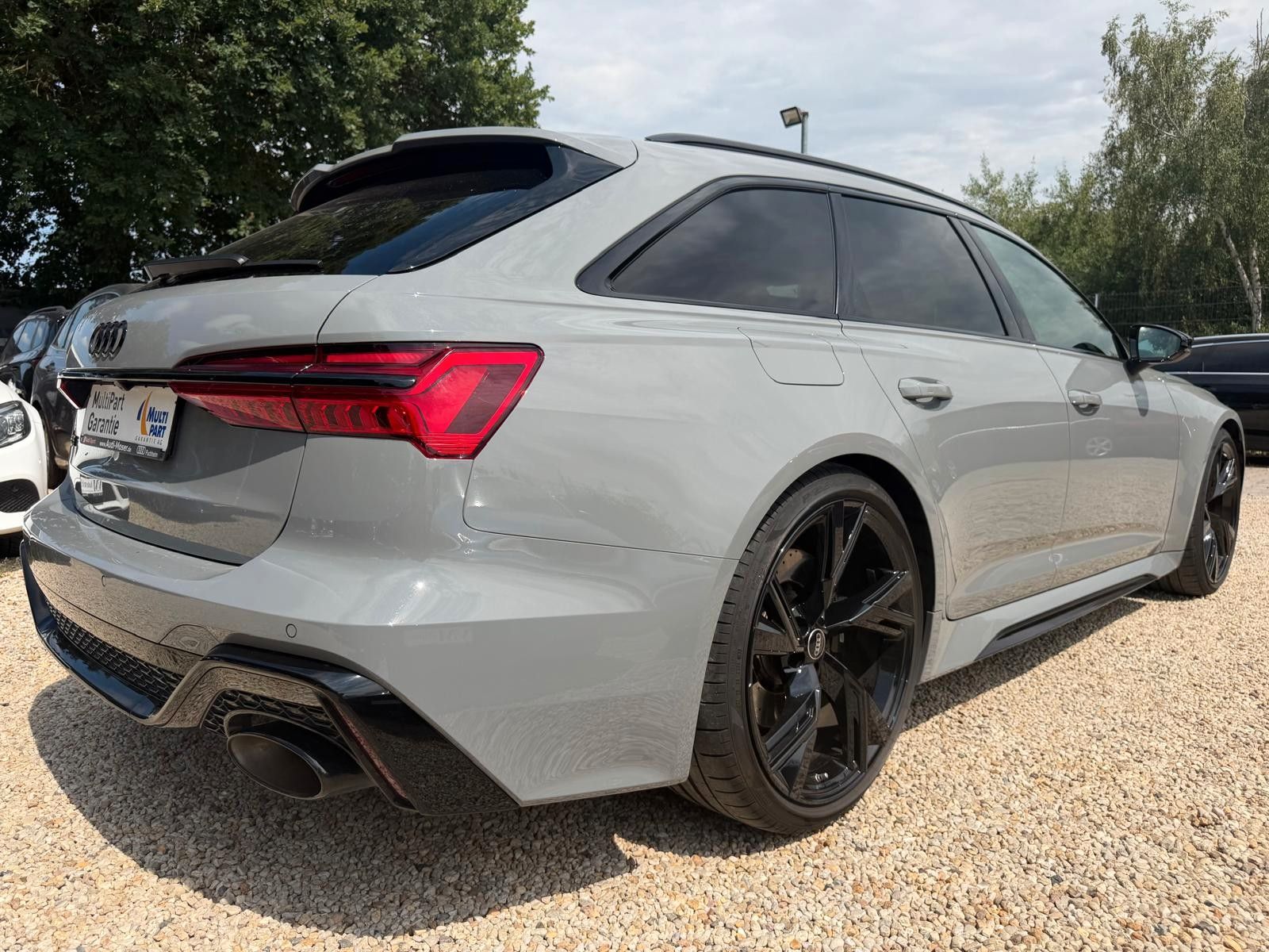 Audi RS6 quattro AHK*Pano*Kamera*ACC