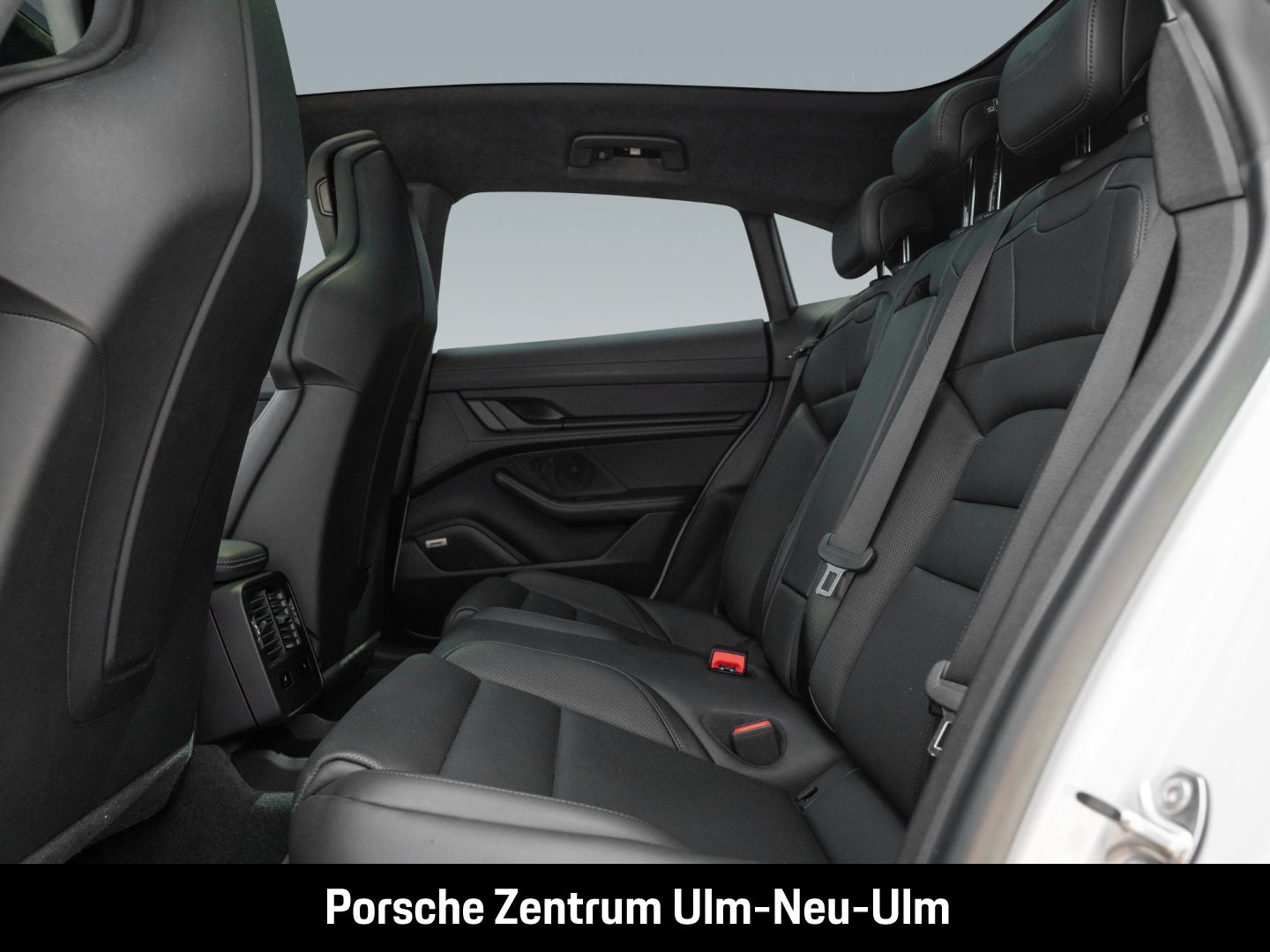 Porsche Taycan Turbo Cross Turismo BOSE Luftfederung LED