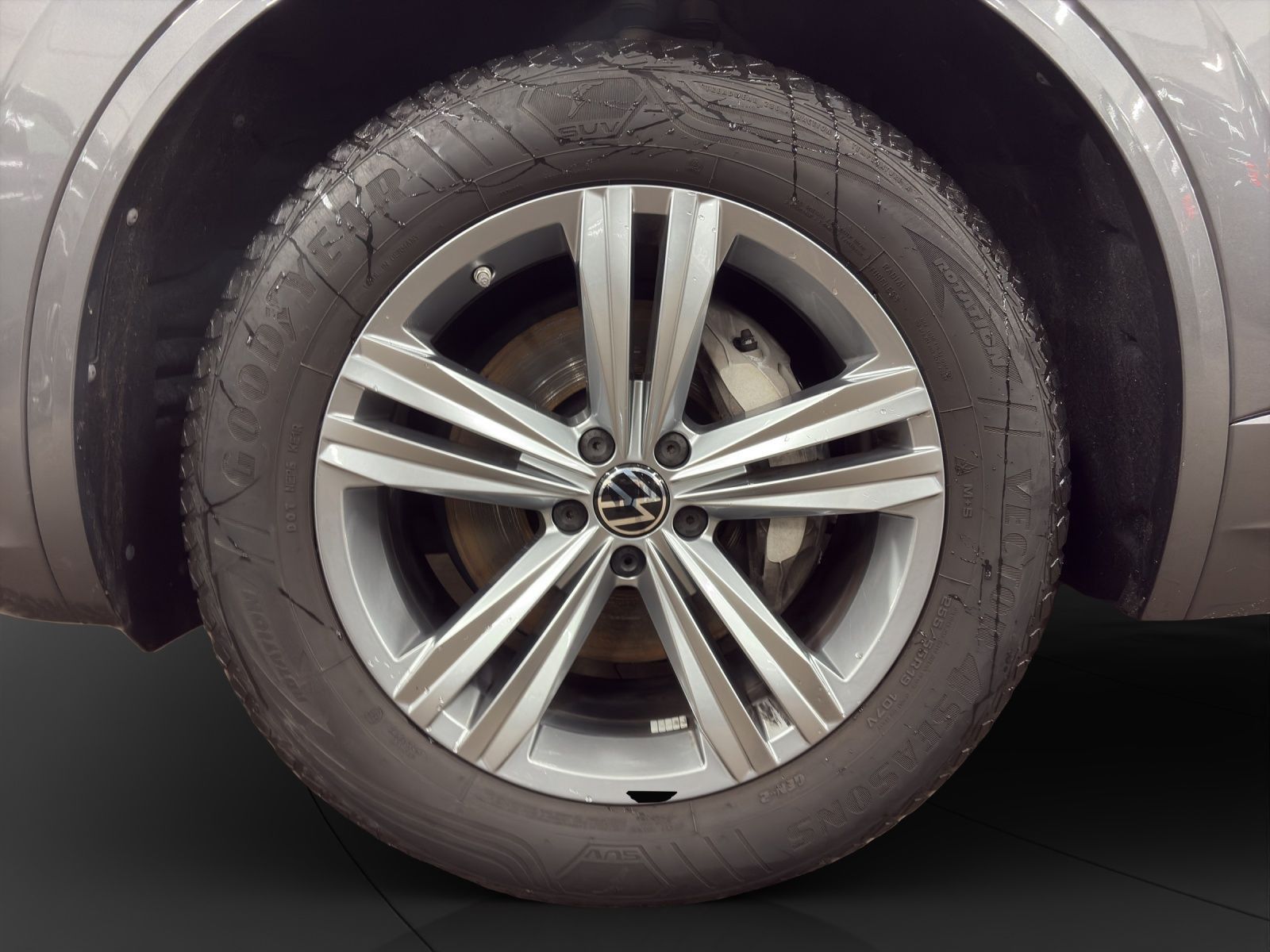 Volkswagen Touareg 3.0 TDI 4M Elegance AHK LED LM 19" Navi