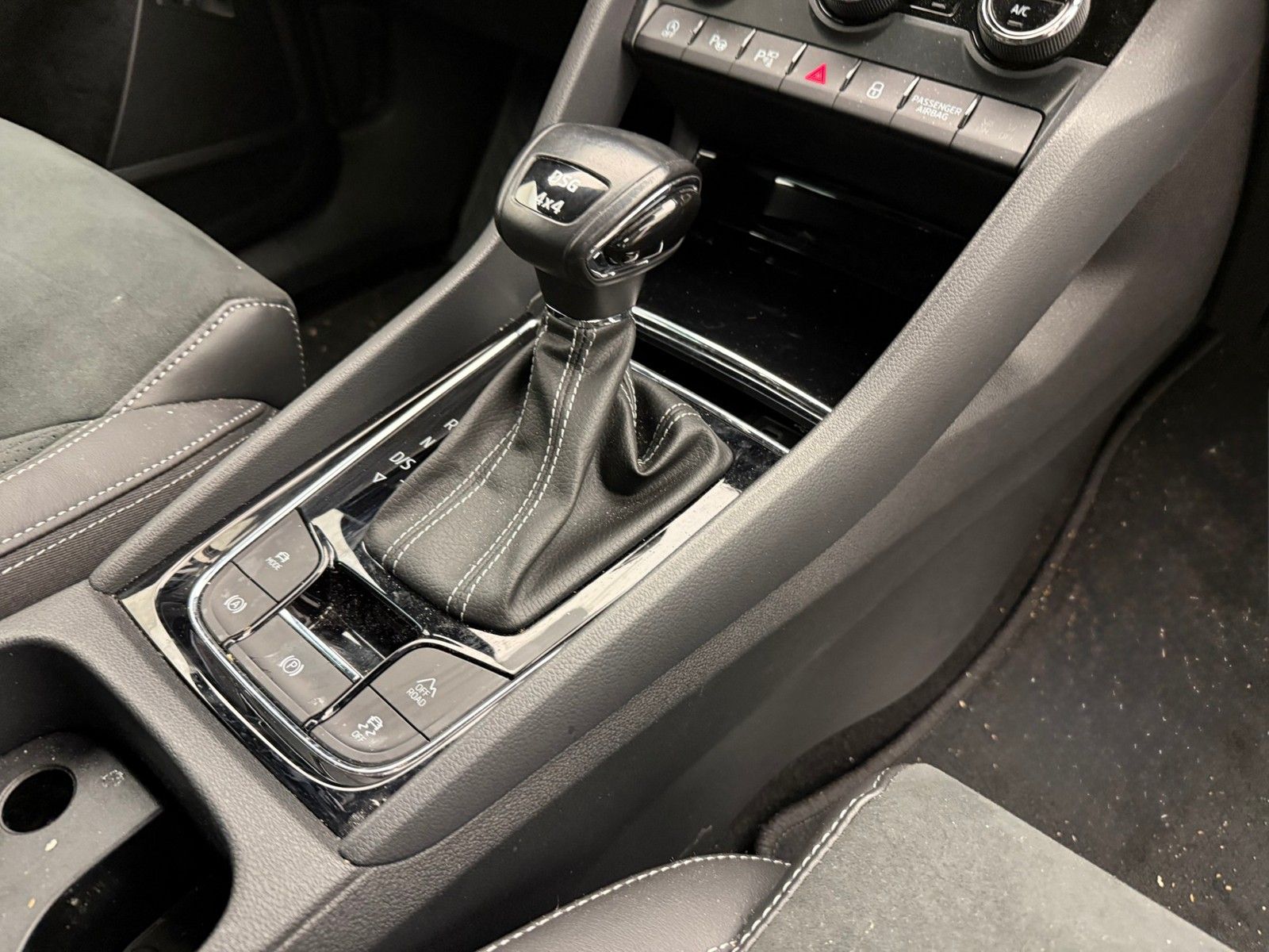Skoda Kodiaq TDI DSG 4x4 Sportline BusinessKessy20AHK