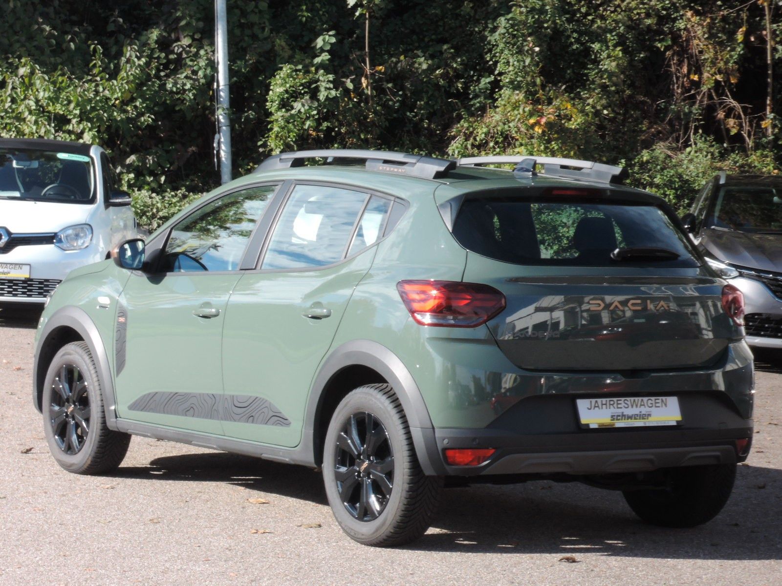 Dacia Sandero TCe 90 CVT Stepway Extreme  GJR,Glasdach