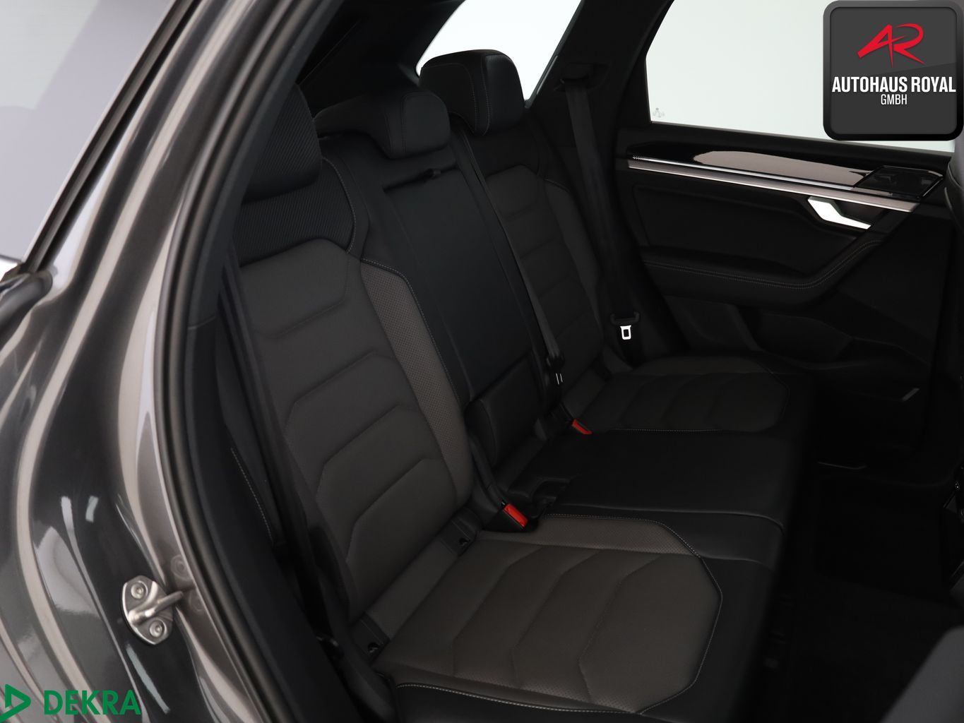 Volkswagen Touareg 3.0 TDI 4M R LINE 360°,SITZKLIMA,KEYLESS