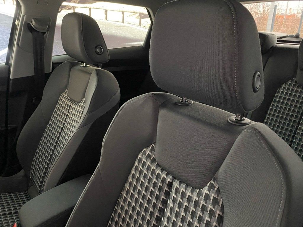 Audi A1 allstreet 30 TFSI ACC+LED+CARPLAY+PRIVACY+VC+