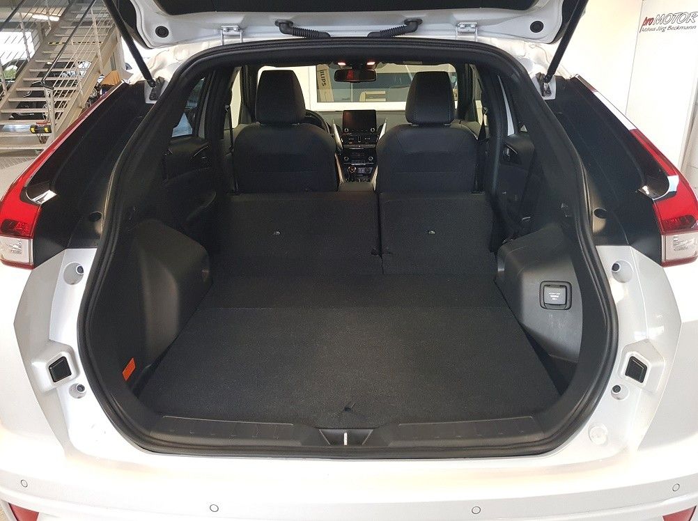 Mitsubishi Eclipse Cross 2.4 PLUG-IN HYBRID 4WD TOP mit AHK