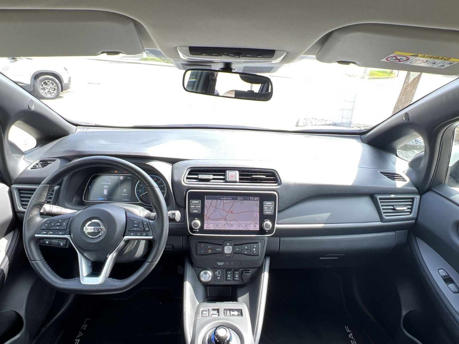 Nissan Leaf Acenta - Samsaru's Car Outlet