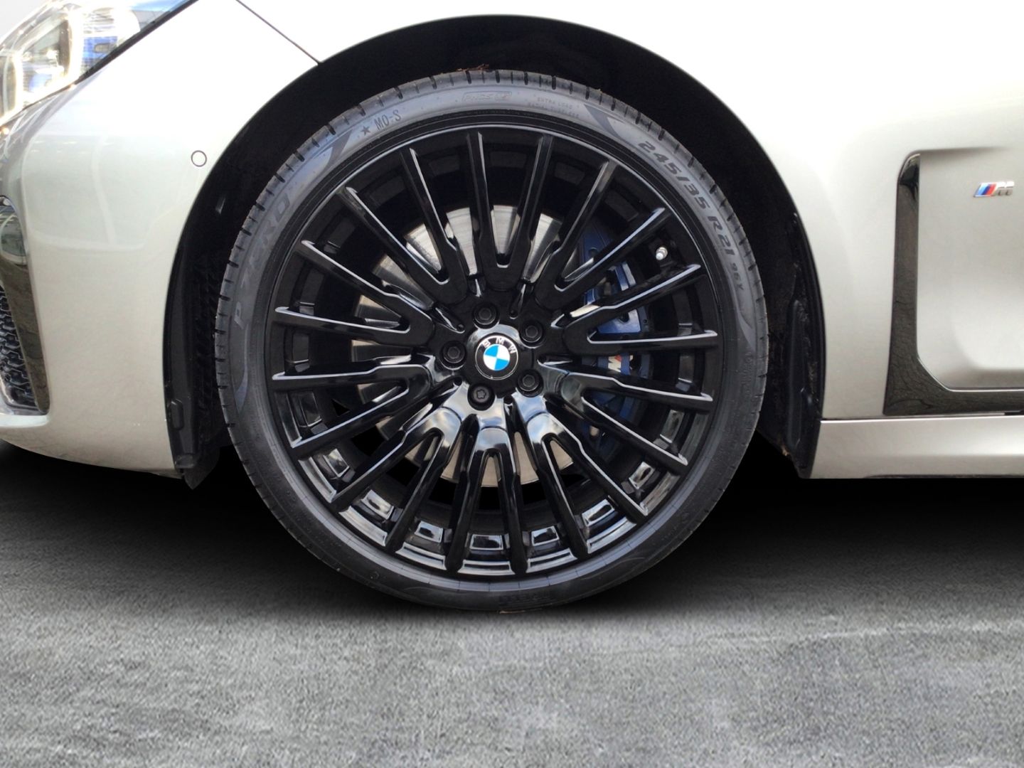 BMW 730 d xDrive M Sport ACC/GSD/Massage/Sitzbelftg/