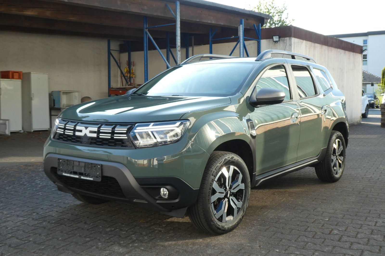 Dacia Duster TCe 130 Journey+ - Samsaru's Car Outlet