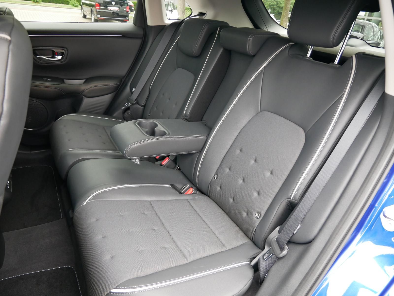 Honda ZR-V 2.0 i-MMD HYBRID SPORT NAVI+LED+ACC+18Z.